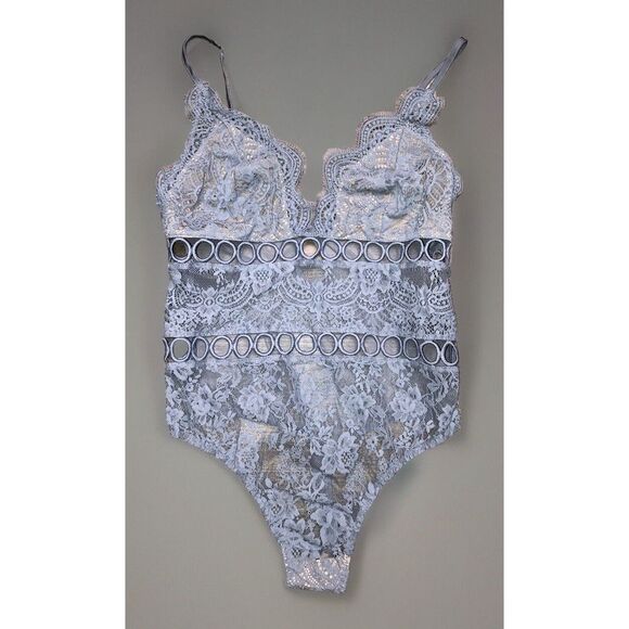 Victoria's Secret Blue Lace Teddy Bodysuit Eyelet Thong‎ M - Picture 1 of 9